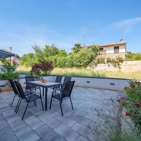 Apartman In Near Spadici *