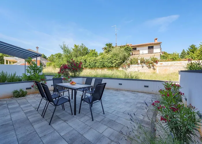 Apartman In Near Spadici *