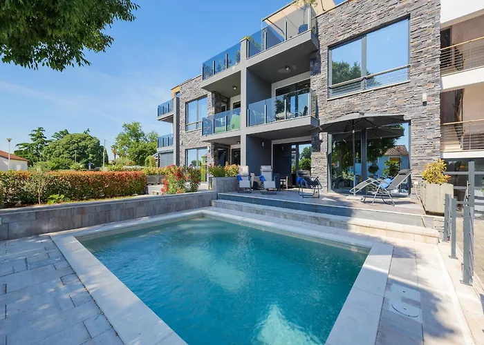 In Near Spadici * Kukci